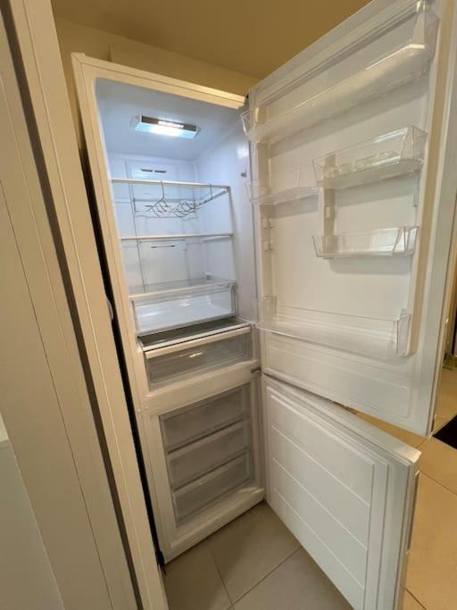 Comfort Flat With Great Location Прага Екстер'єр фото