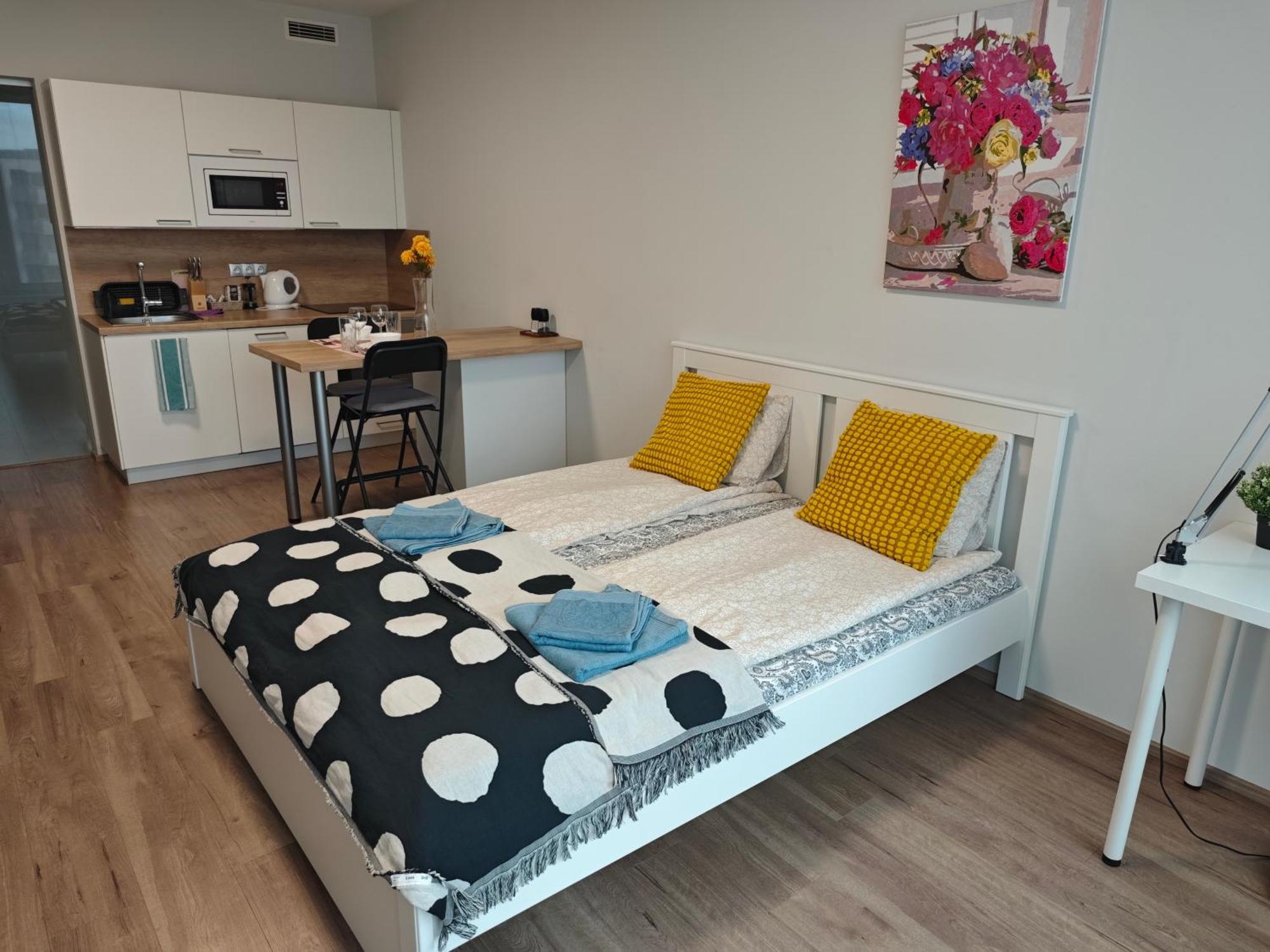 Comfort Flat With Great Location Прага Екстер'єр фото